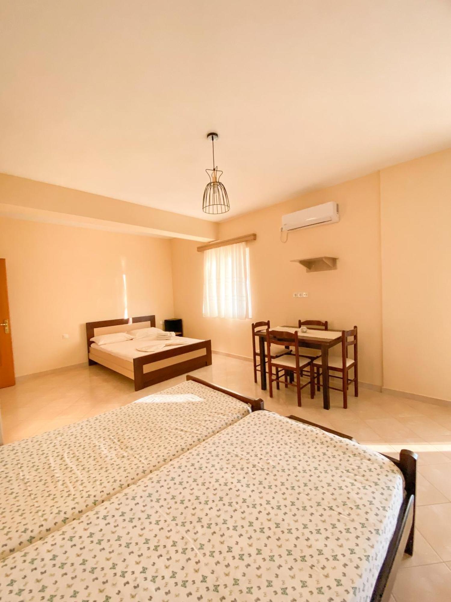 Erika'S House Apartment ลูโคเวอ ภายนอก รูปภาพ