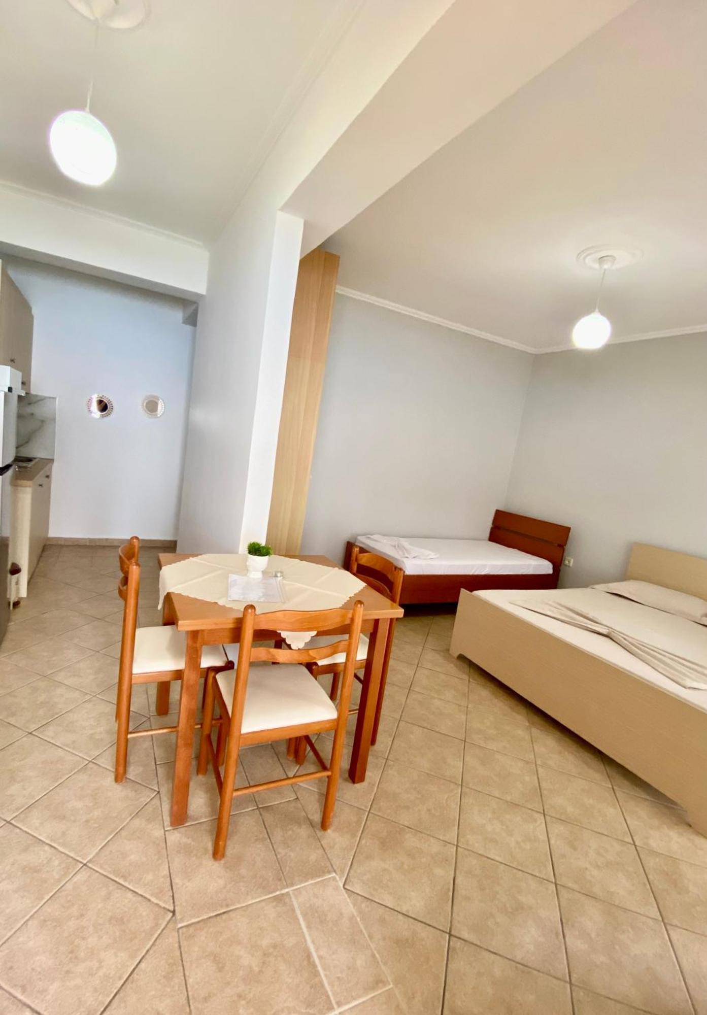 Erika'S House Apartment ลูโคเวอ ภายนอก รูปภาพ